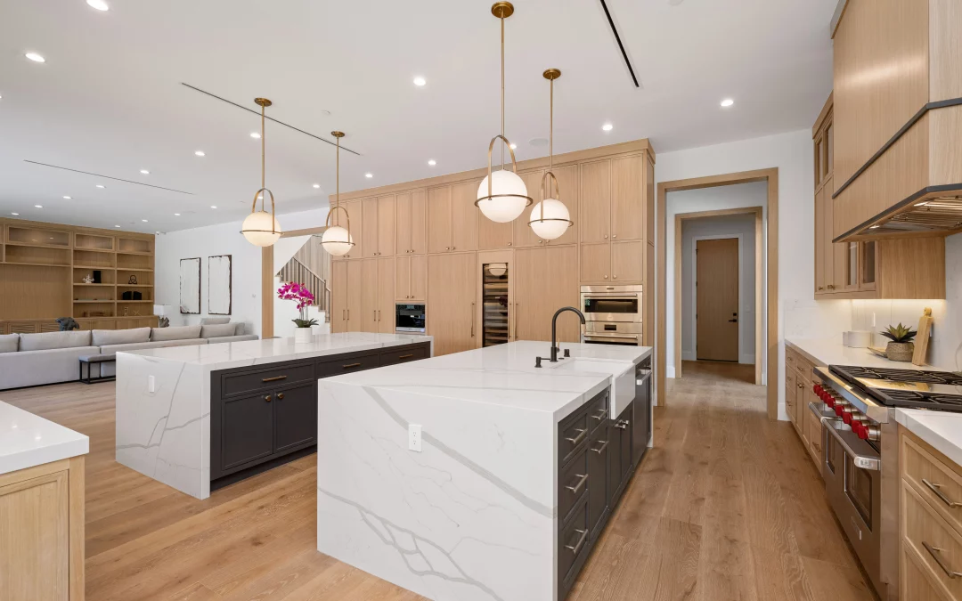 2025 Kitchen Trends: Bold Patterns and Textures in Stone Surfaces